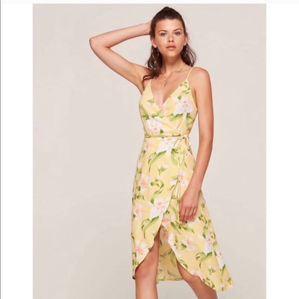 GREAT REFORMATION Anouk Wrap Midi Dress. Perfect Resort Wear. - Picture 2 of 9
